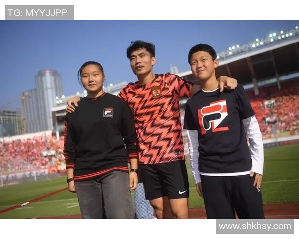 广州羽毛球队全新盯防战术解析与实战应用探讨